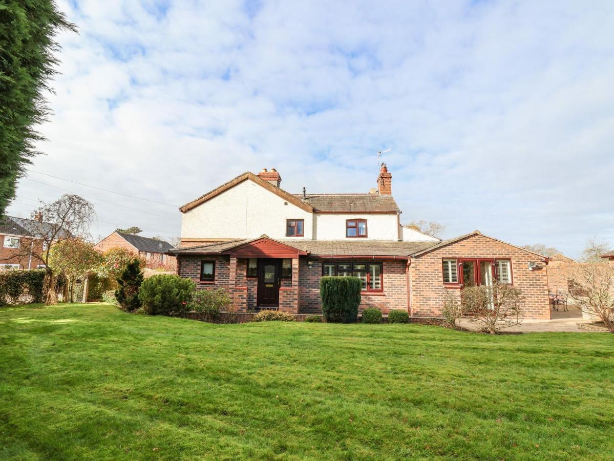 4 Green Farm Cottage Chester Exterior photo
